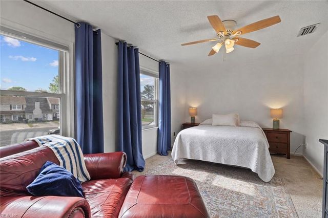 713 Crystal Springs CT, Virginia Beach, VA 23462