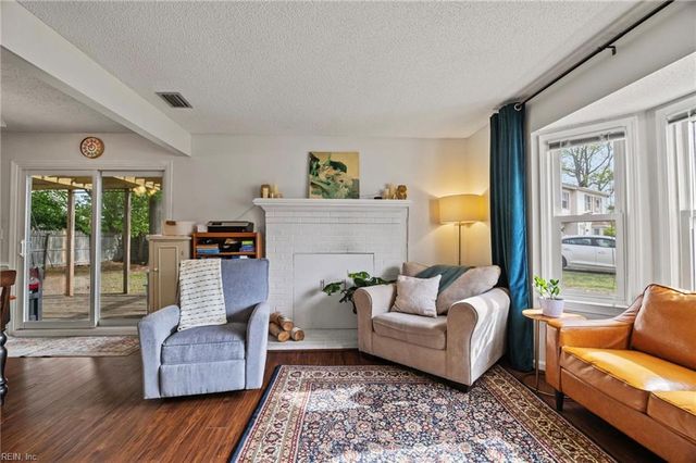 713 Crystal Springs CT, Virginia Beach, VA 23462