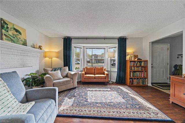 713 Crystal Springs CT, Virginia Beach, VA 23462