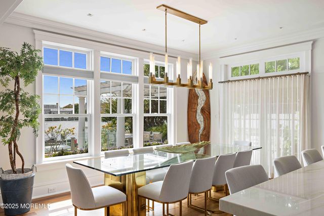 176 Squan Beach Drive, Mantoloking, NJ 08738