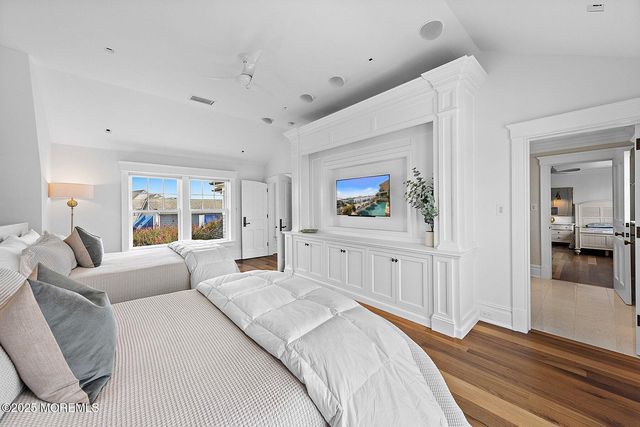 176 Squan Beach Drive, Mantoloking, NJ 08738