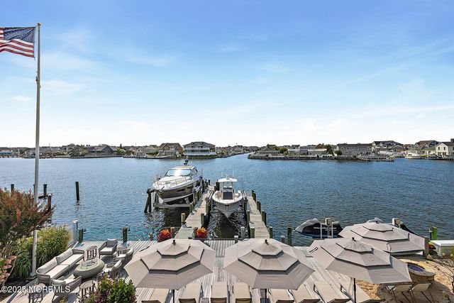 176 Squan Beach Drive, Mantoloking, NJ 08738