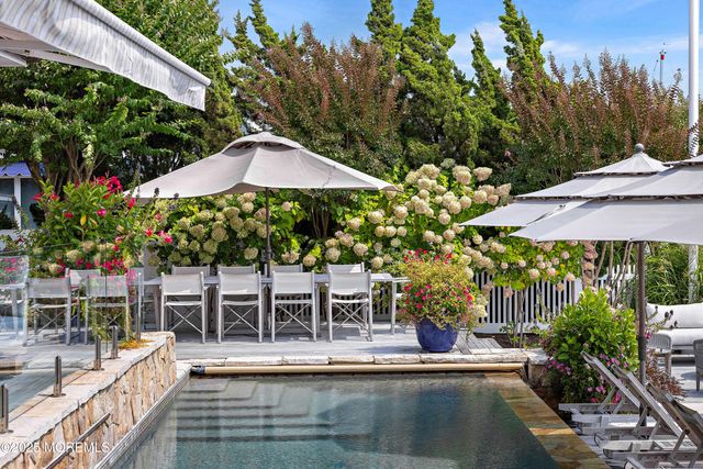 176 Squan Beach Drive, Mantoloking, NJ 08738