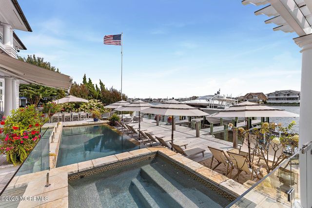 176 Squan Beach Drive, Mantoloking, NJ 08738