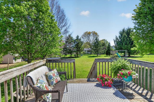 23027 Bobolink Avenue, Almena Twp, MI 49071