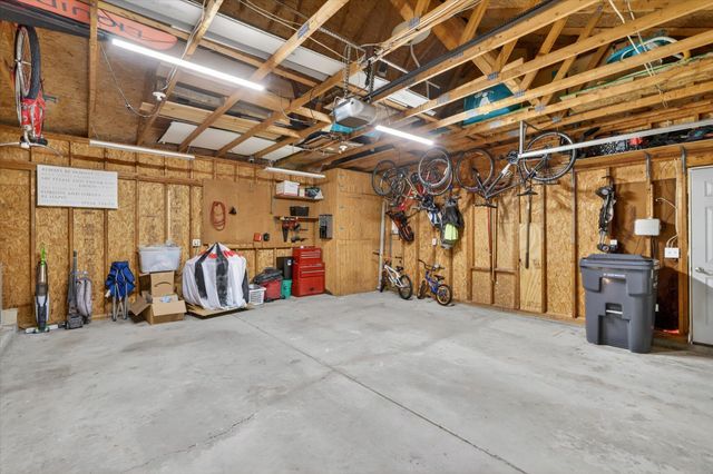 23027 Bobolink Avenue, Almena Twp, MI 49071