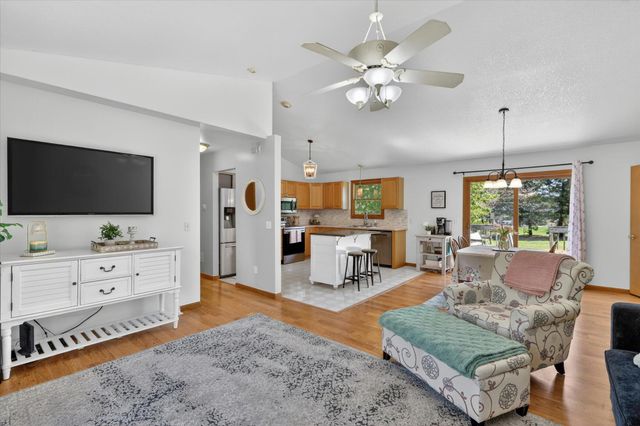 23027 Bobolink Avenue, Almena Twp, MI 49071