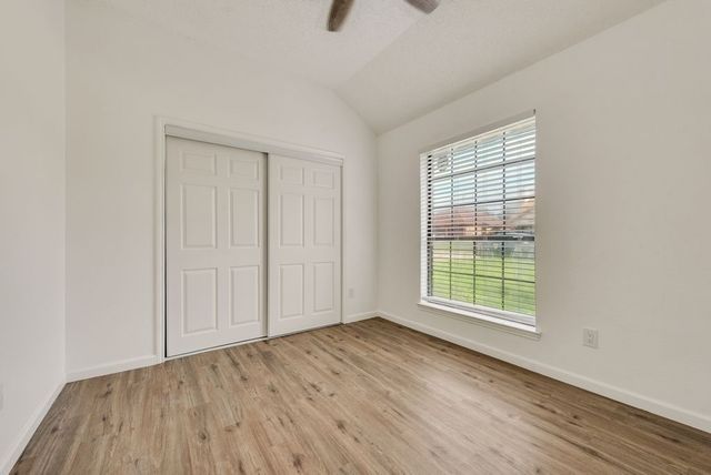 606 Oakland Hills Drive, Arlington, TX 76018