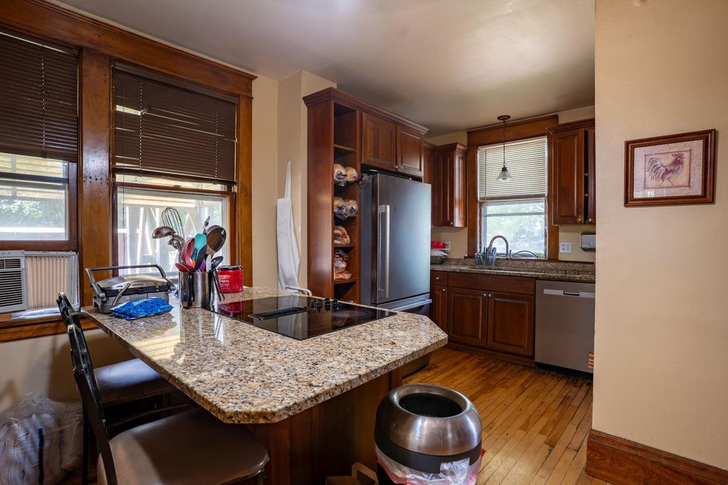1489 Sherburne Avenue, Saint Paul, MN 55104 — photo 2
