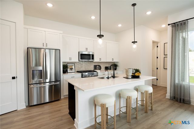 8014 Bird Song Circle, Austin, TX 78745