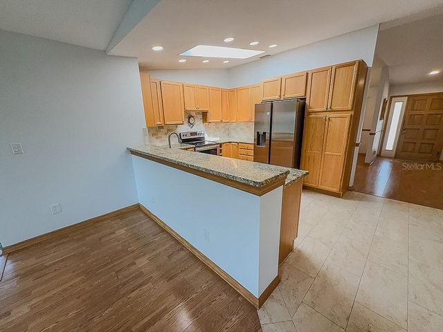 1000 ROSETREE LANE, Tarpon Springs, FL 34689