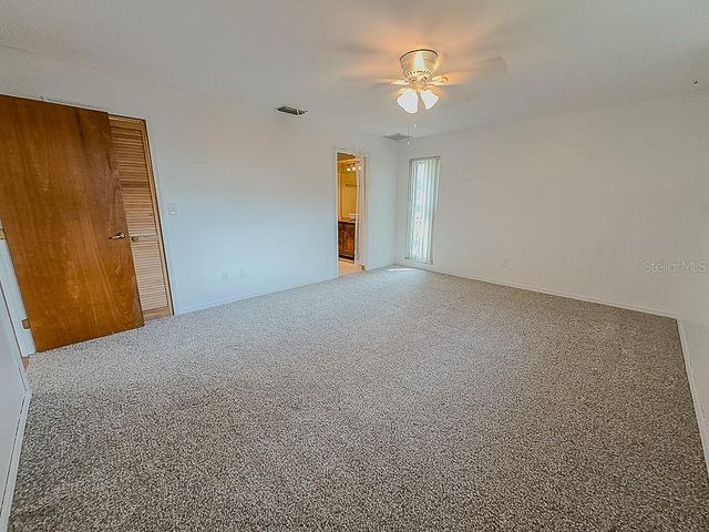 1000 ROSETREE LANE, Tarpon Springs, FL 34689