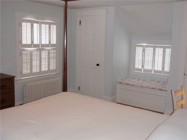 232 Greenwood Avenue, Warwick, RI 02886