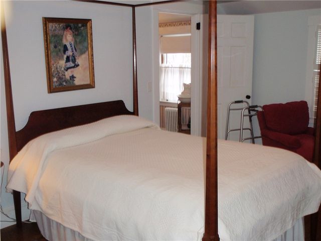 232 Greenwood Avenue, Warwick, RI 02886