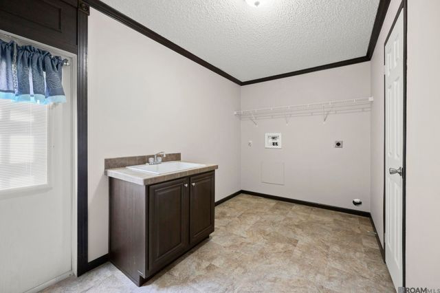 17725 Union Landing Rd, Livingston, LA 70754