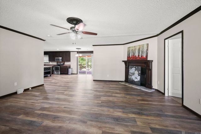17725 Union Landing Rd, Livingston, LA 70754