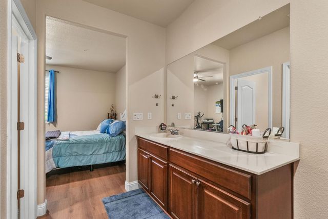 3777 Arcano Ave, Olivehurst, CA 95961