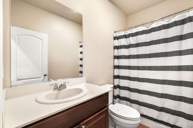 3777 Arcano Ave, Olivehurst, CA 95961