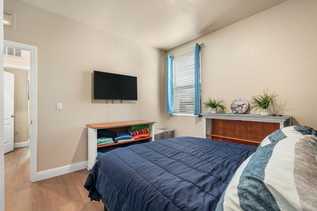 3777 Arcano Ave, Olivehurst, CA 95961