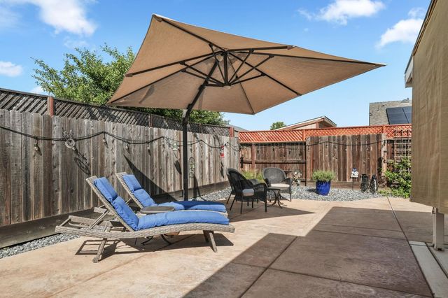 3777 Arcano Ave, Olivehurst, CA 95961