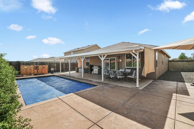 3777 Arcano Ave, Olivehurst, CA 95961