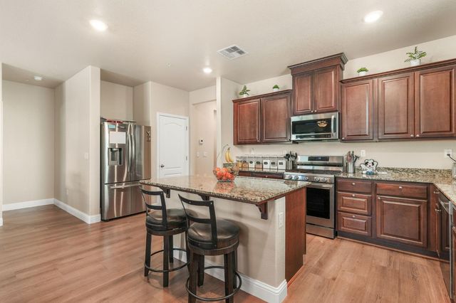 3777 Arcano Ave, Olivehurst, CA 95961