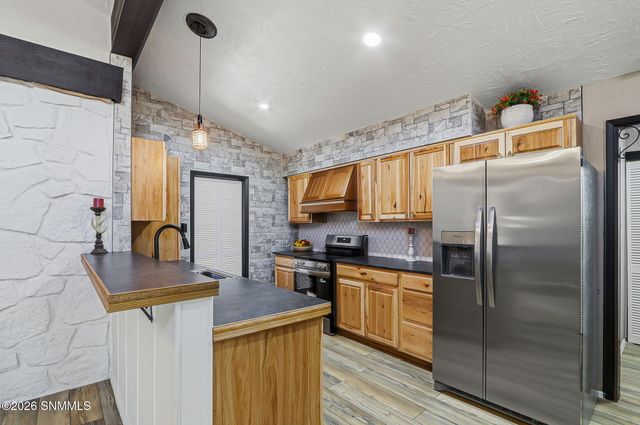 3005 Ronna Drive, Las Cruces, NM 88001