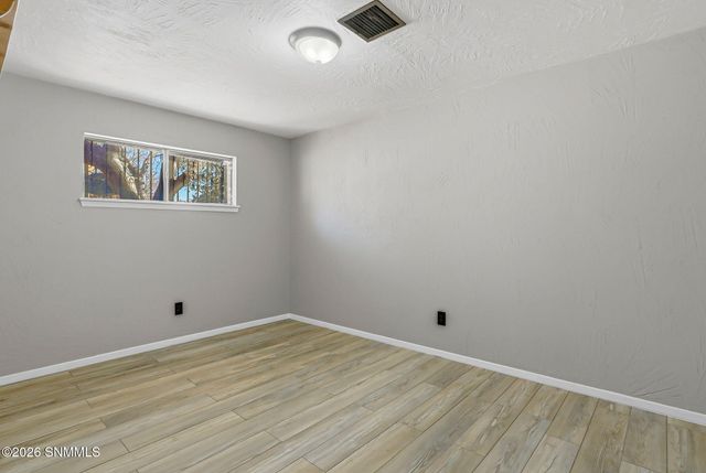 3005 Ronna Drive, Las Cruces, NM 88001