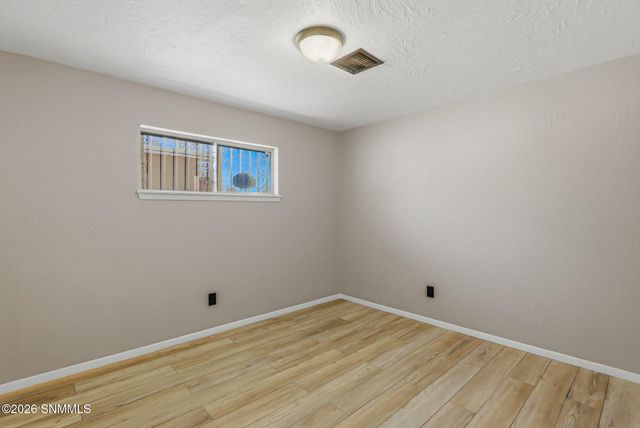 3005 Ronna Drive, Las Cruces, NM 88001