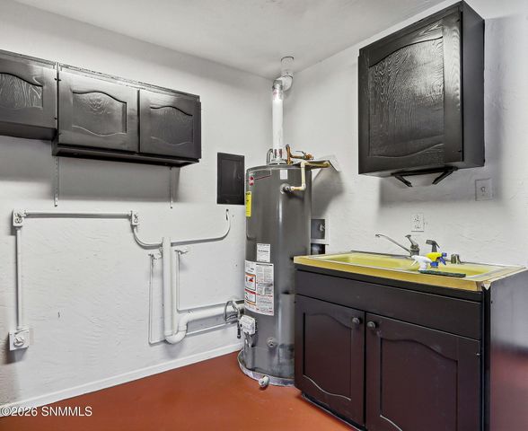 3005 Ronna Drive, Las Cruces, NM 88001