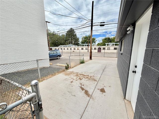 2431 S York Street B, Denver, CO 80210