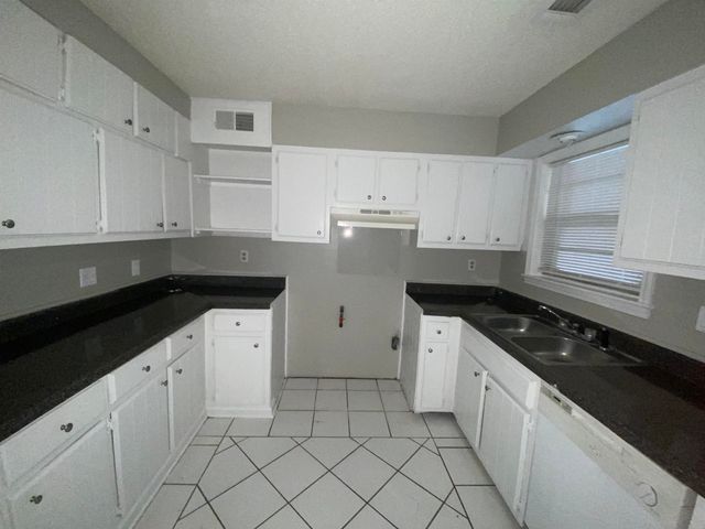 3767 KIPLING AVE, Memphis, TN 38128