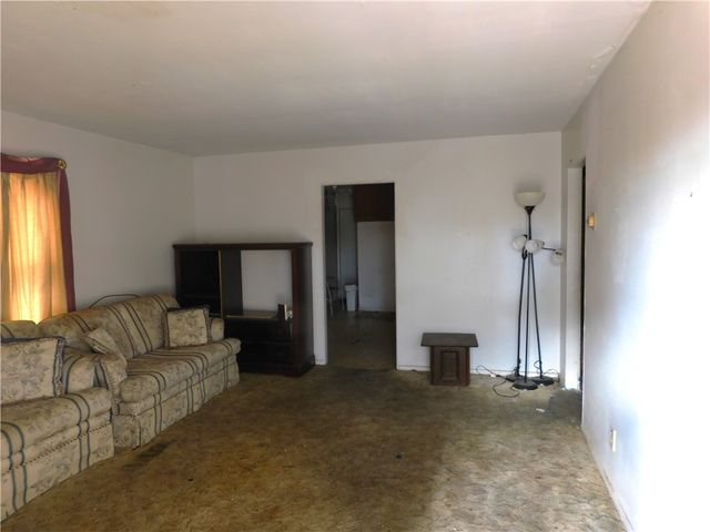 2618 Wainwright St, Corpus Christi, TX 78405