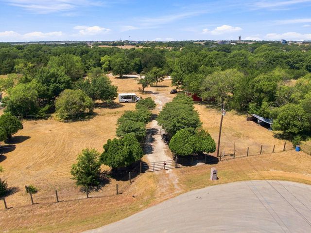 1808 Sunlit Court, Midlothian, TX 76065
