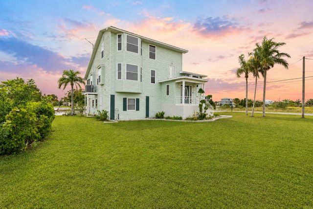 3302 TURKS CAP DRIVE, Hernando Beach, FL 34607