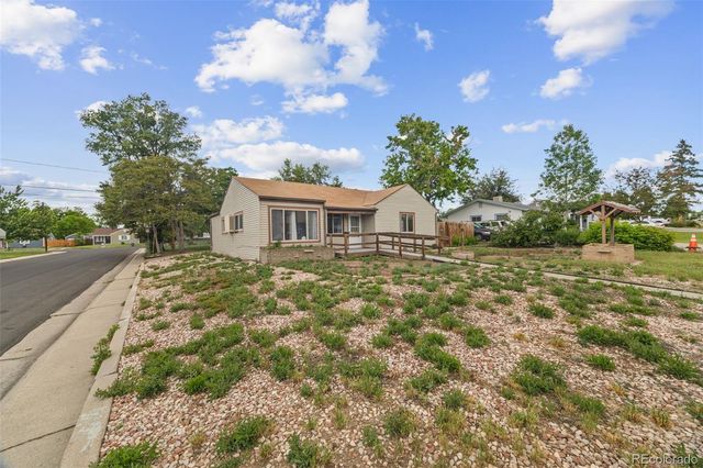 1595 S Wolff Street, Denver, CO 80219