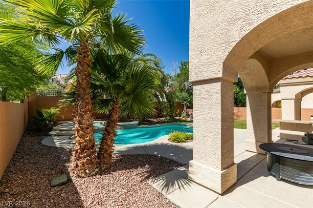 2598 Mizzoni Circle, Henderson, NV 89052