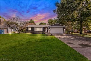 3790 Greenbriar Drive, Zanesville, OH 43701