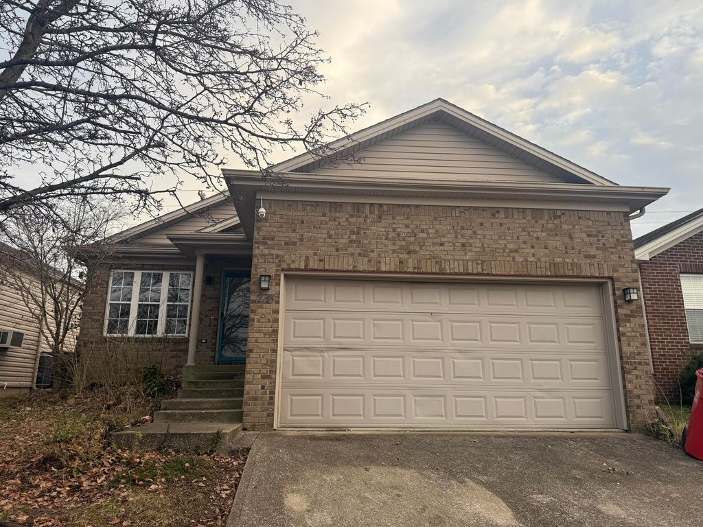 235 Baybrook Circle, Nicholasville, KY 40356