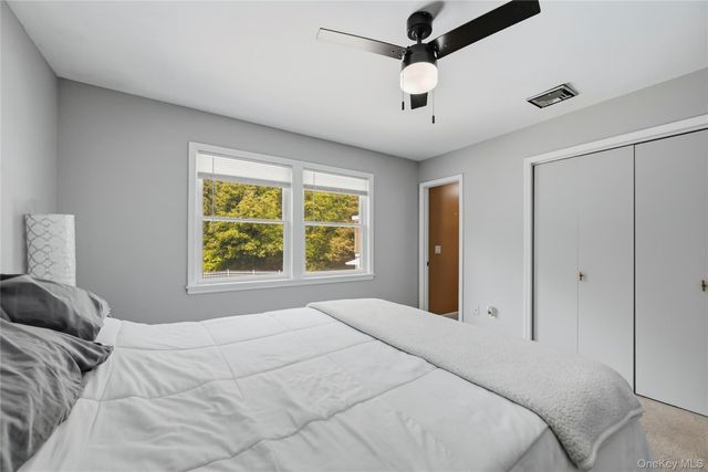 564 Clove Road, Monroe, NY 10950