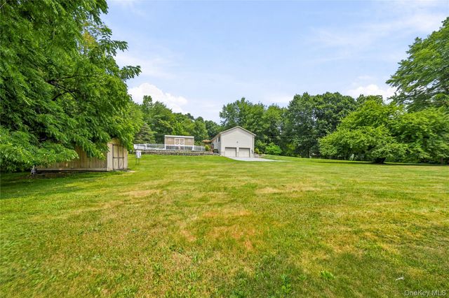 564 Clove Road, Monroe, NY 10950