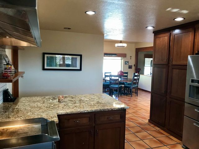 1290 Mesa Ridge Drive SW, Los Lunas, NM 87031