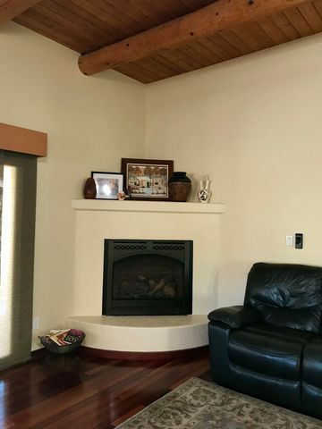 1290 Mesa Ridge Drive SW, Los Lunas, NM 87031