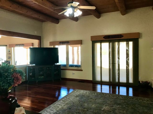 1290 Mesa Ridge Drive SW, Los Lunas, NM 87031