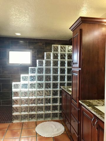 1290 Mesa Ridge Drive SW, Los Lunas, NM 87031