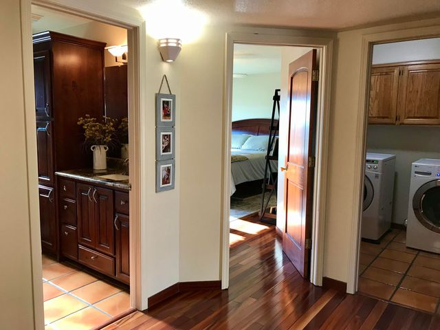 1290 Mesa Ridge Drive SW, Los Lunas, NM 87031