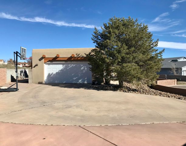 1290 Mesa Ridge Drive SW, Los Lunas, NM 87031