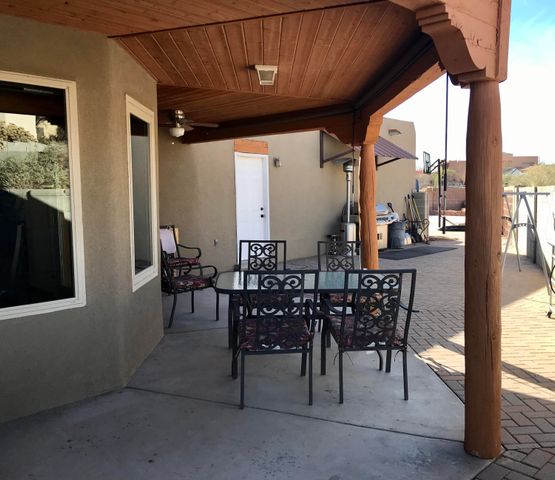 1290 Mesa Ridge Drive SW, Los Lunas, NM 87031