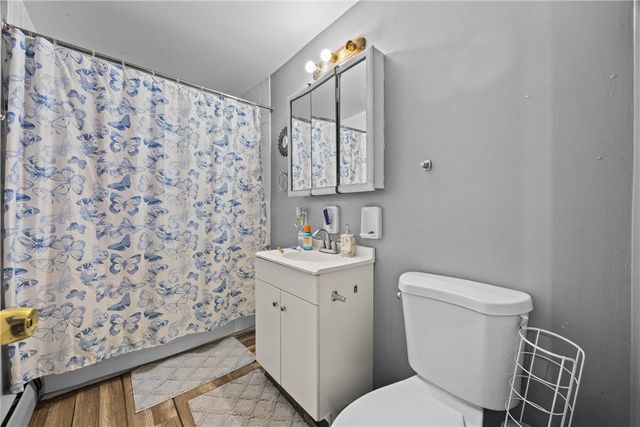 110-112 Evelyn Street, Gates, NY 14606