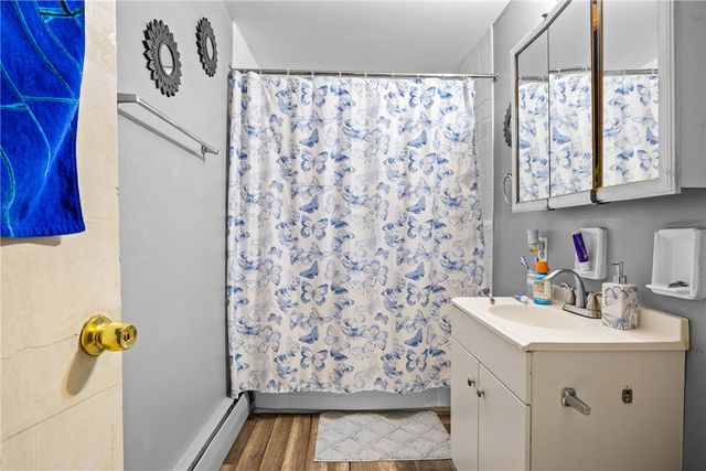 110-112 Evelyn Street, Gates, NY 14606